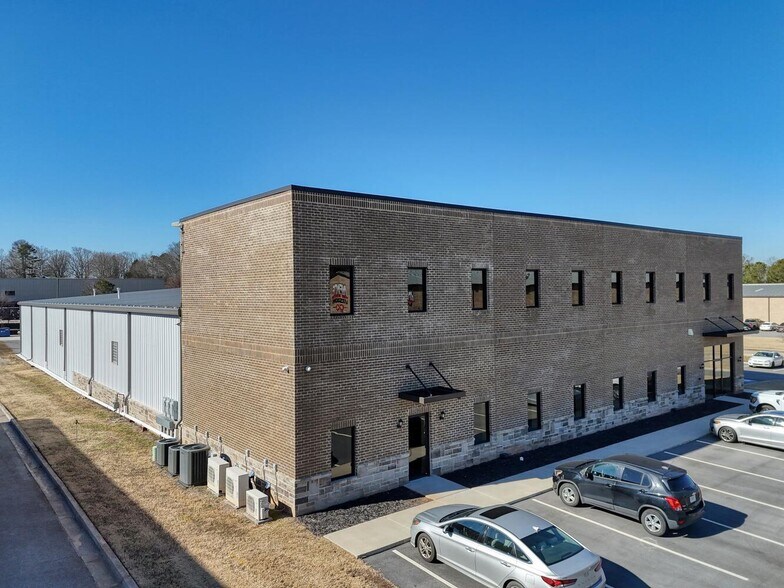 More Photos Of 3663 Southland Dr, Flowery Branch Warehouse For Sale