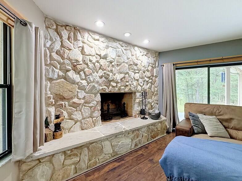 More Photos Of 26311 Willow St, Brooksville Specialty For Sale