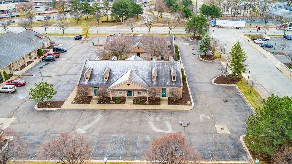 More Photos Of 35100-35120 E Michigan Ave, Wayne Unknown For Lease