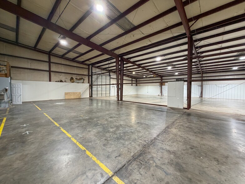 More Photos Of 144 Industrial Dr, Forest City Warehouse For Lease