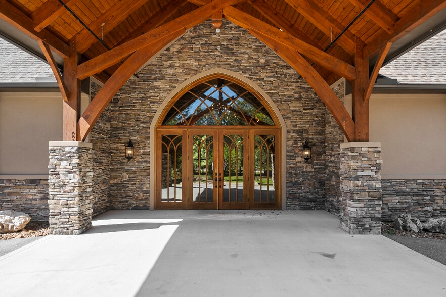 More Photos Of 30663 Moore Rd, Magnolia Freestanding For Sale