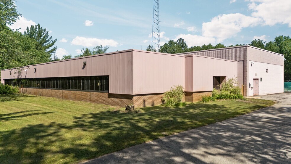 Primary Photo Of 890 Island Lake Rd NW, Kalkaska Manufacturing For Sale