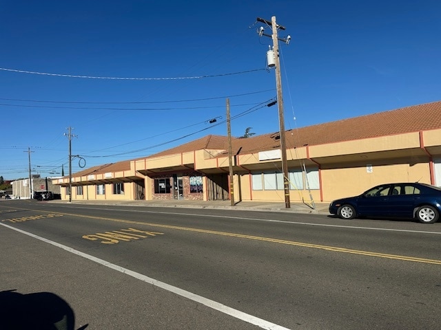 More Photos Of 1905 Covillaud St, Marysville General Retail For Sale