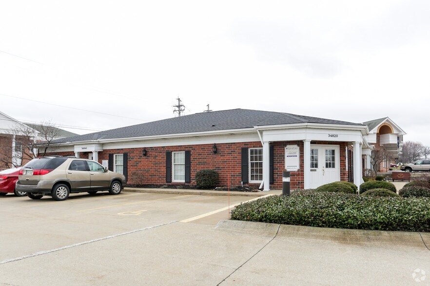 More Photos Of 34820-34840 Chardon Rd, Willoughby Medical For Sale