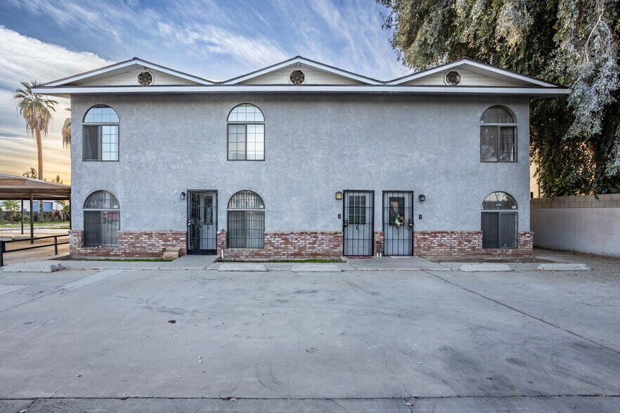 More Photos Of 4023 O St, Bakersfield Apartments For Sale