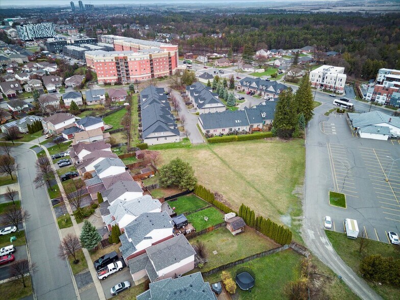 More Photos Of 21 Niagara Dr, Oshawa Land For Sale