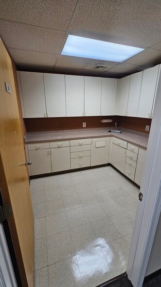 More Photos Of 7131 Rising Sun Ave, Philadelphia Office For Lease