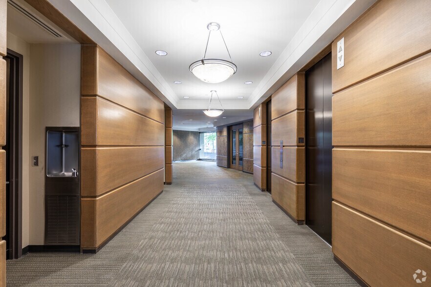 More Photos Of 104 Inverness Center Pl, Birmingham Office For Lease