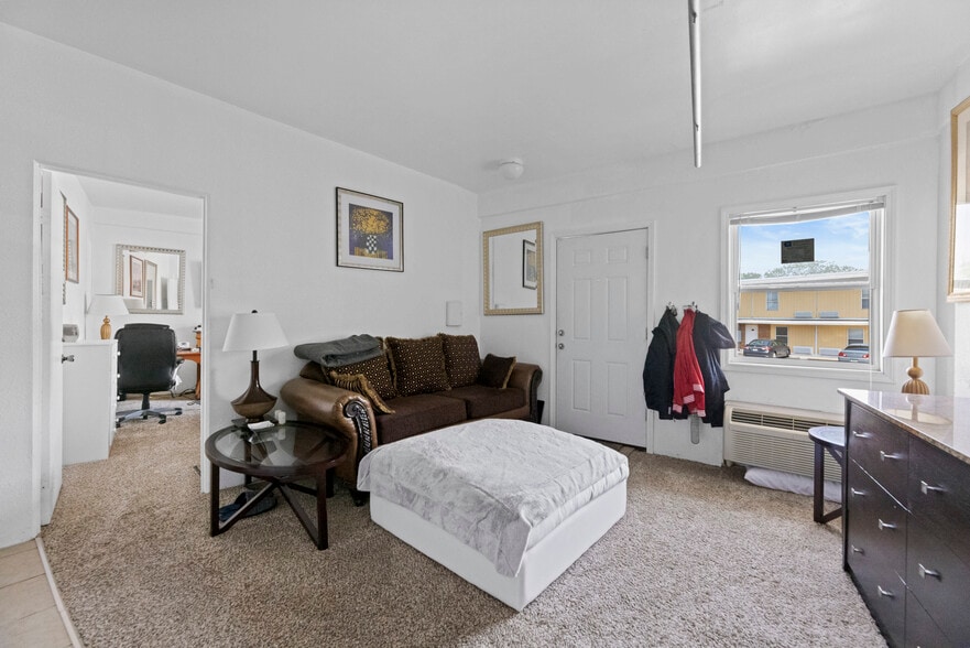 More Photos Of 6200 Melton Rd, Gary Hotel For Sale