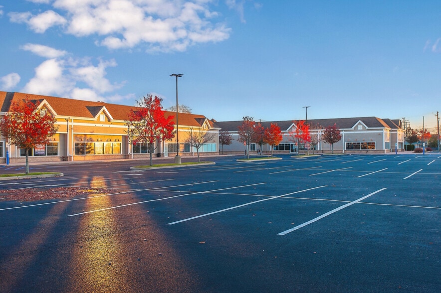 More Photos Of 855 Montauk Highway, Shirley Unknown For Lease
