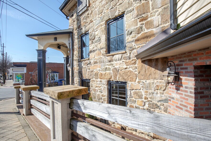 More Photos Of 1 Mill St, Bernardsville Restaurant For Sale