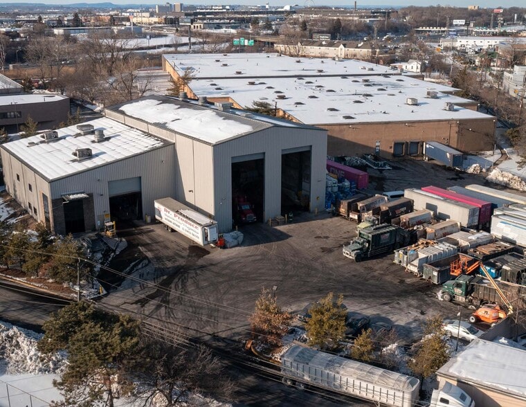 More Photos Of 46 Henry St, Secaucus Manufacturing For Sale