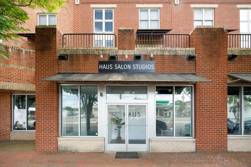 More Photos Of 1919-1921 W Cary St, Richmond Storefront Retail Residential For Sale