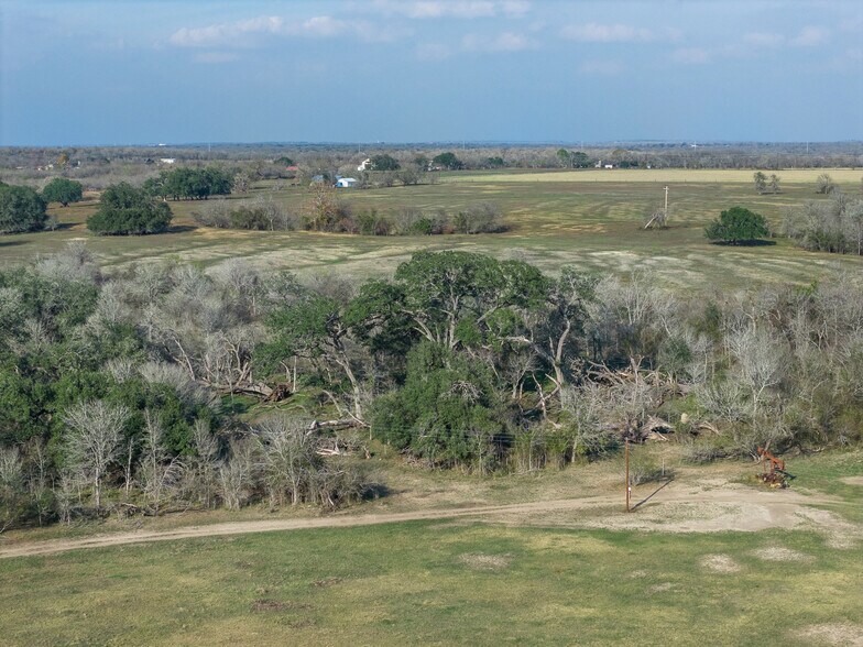 More Photos Of 1144 Treetop ln, Luling Land For Sale