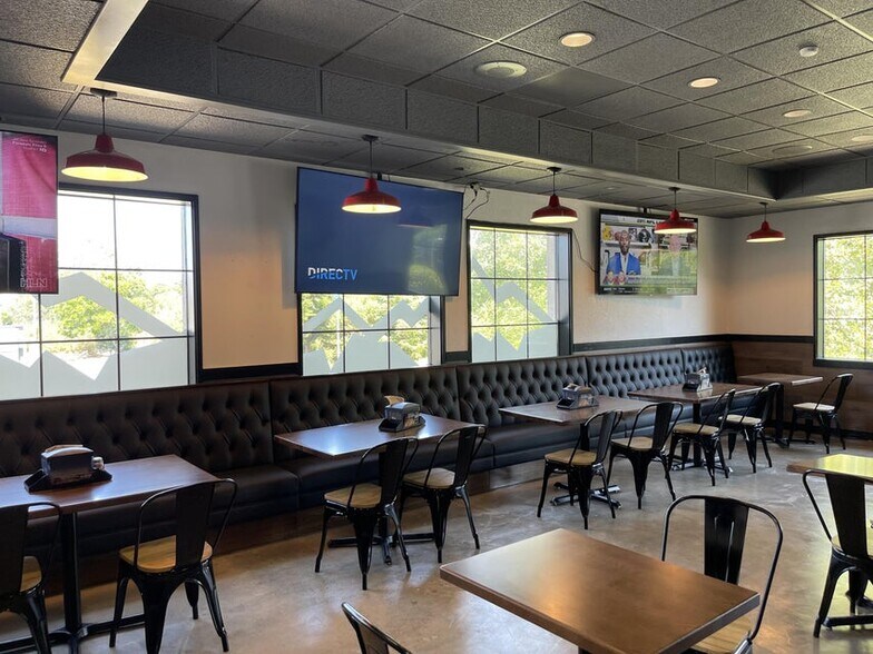 More Photos Of 1500 Anna Sparks Way, Mckinleyville Restaurant For Sale