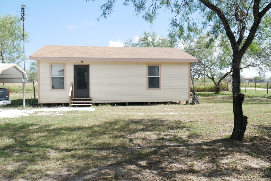 More Photos Of 346 E County Road 2295, Riviera Land For Sale