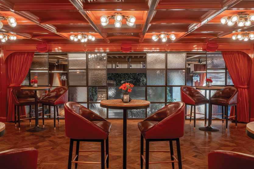 More Photos Of 650 N La Cienega Blvd, West Hollywood Restaurant For Lease