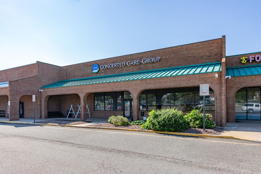 More Photos Of 282 Deacon Rd, Fredericksburg Storefront For Lease