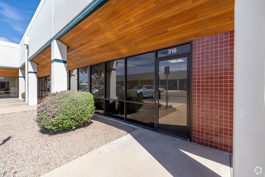 More Photos Of 3955 E Speedway Blvd, Tucson Unknown For Lease