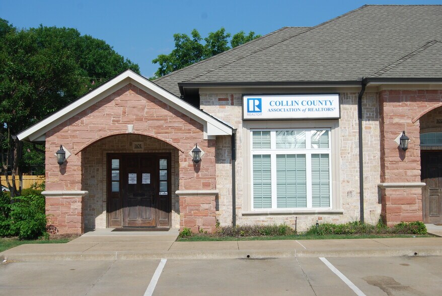 More Photos Of 611 S Highway 78, Wylie Medical For Lease