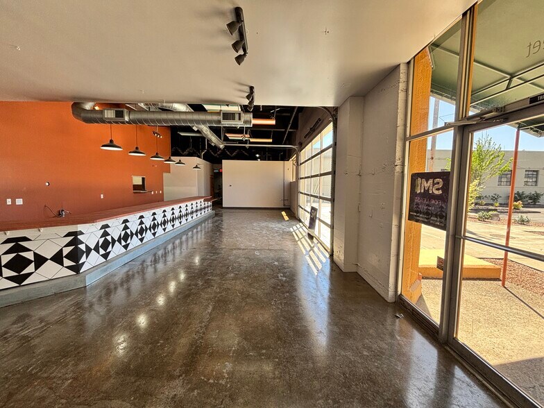 More Photos Of 576 Patterson St NW, Salem Warehouse For Lease