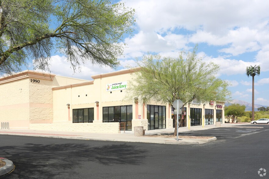 More Photos Of 2040 W Orange Grove Rd, Tucson Unknown For Lease