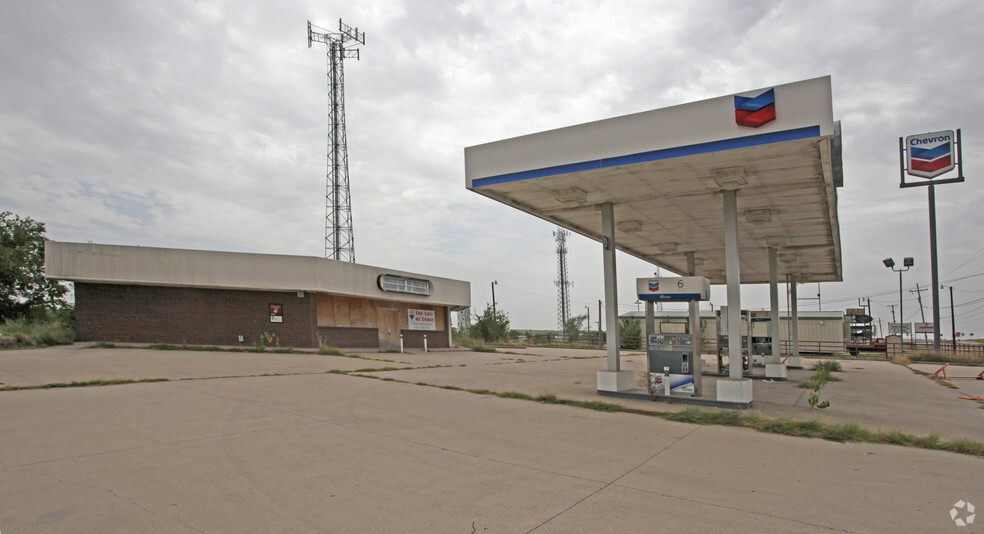 Primary Photo Of 12235 Camp Bowie Blvd W, Aledo Service Station For Sale