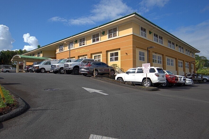 More Photos Of 82 Puuhonu Pl, Hilo Medical For Lease