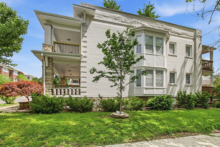 More Photos Of 901-903 39th St, Kansas City Multifamily For Sale