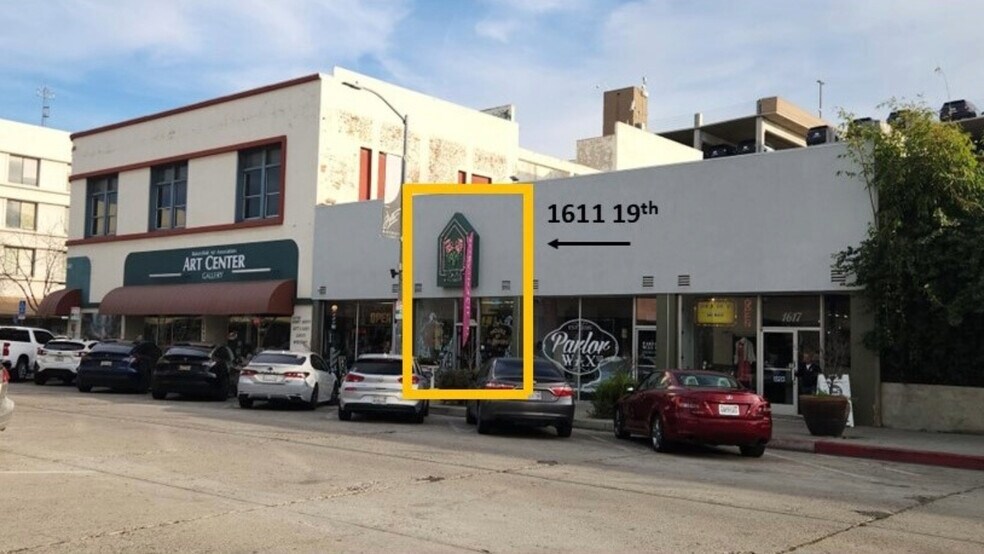 Primary Photo Of 1609-1611 19th St, Bakersfield General Retail For Lease