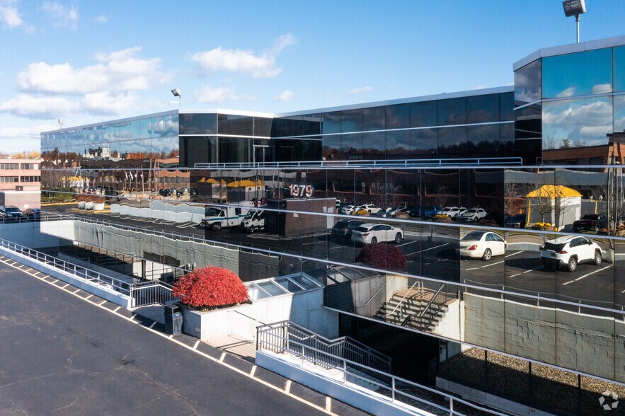 More Photos Of 1979 Marcus Ave, Lake Success Office For Lease