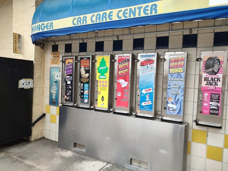 More Photos Of 2922 FM 528 Rd, Webster Carwash For Sale