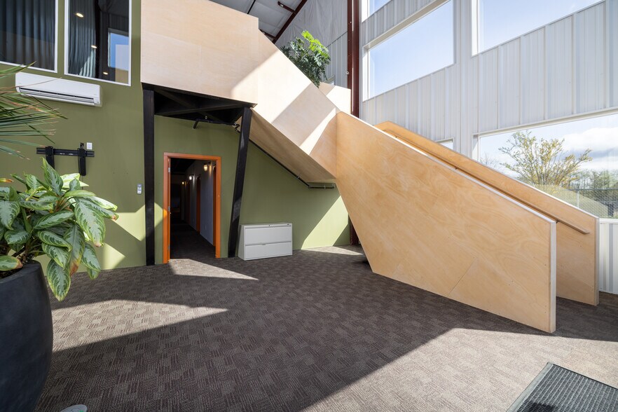 More Photos Of 12375 Reservation Rd, Anacortes Service For Lease
