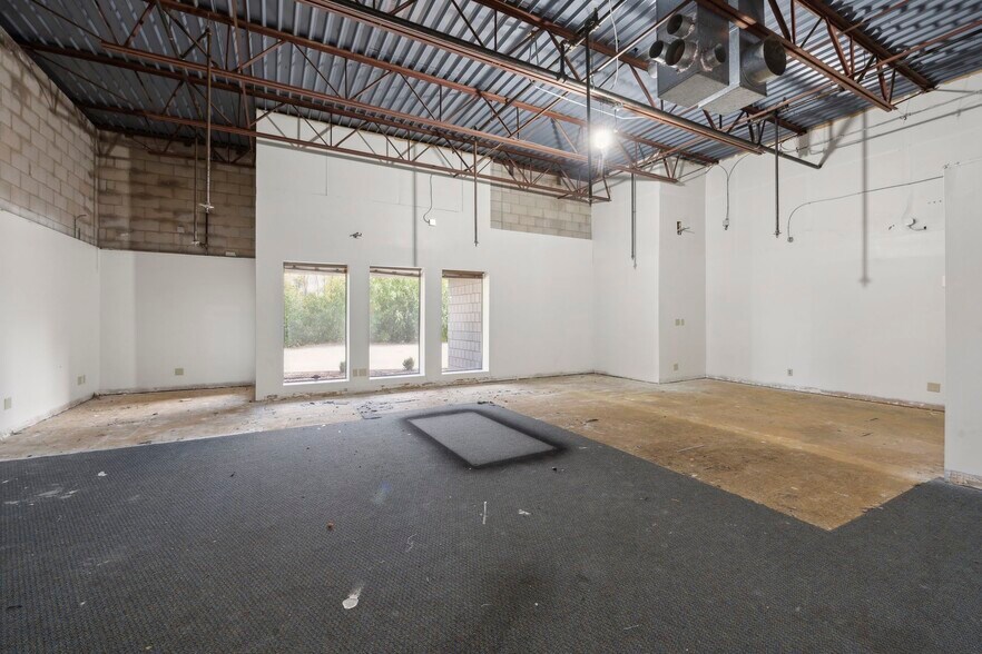 More Photos Of 7115-7133 Washington Ave S, Edina Research And Development For Lease