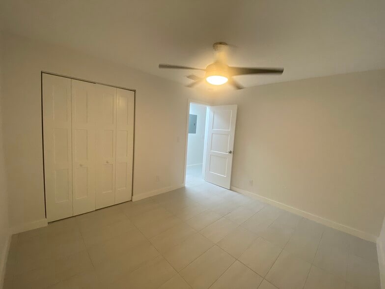 More Photos Of 401 SW 7th Ave, Fort Lauderdale Apartments For Sale