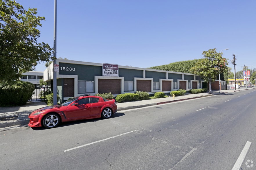 Primary Photo Of 15230 Burbank Blvd, Sherman Oaks Office For Lease