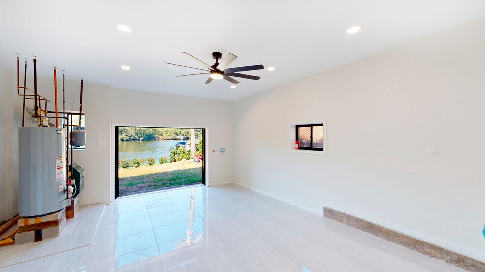 More Photos Of 37 Lakeshore Dr, Oakland Multifamily For Sale