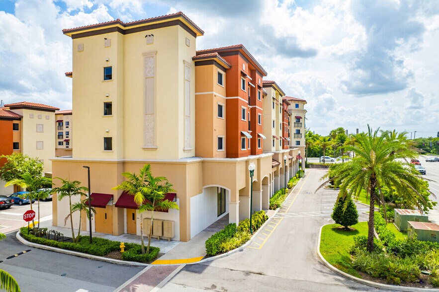 More Photos Of 6350 Griffin Rd, Davie Apartments For Lease