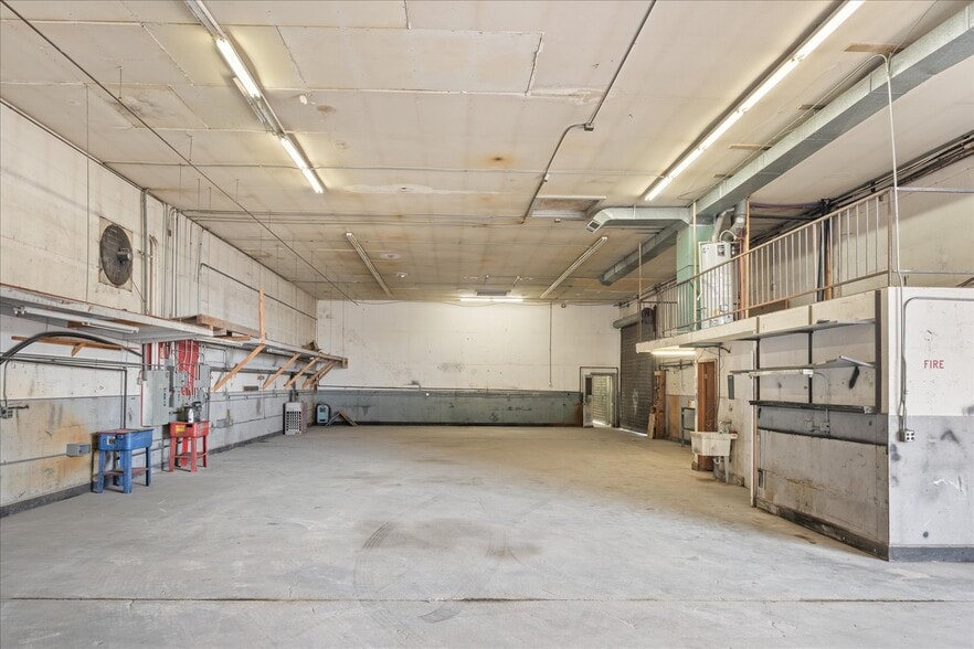 More Photos Of 1927 S Garfield Rd, Airway Heights Warehouse For Sale