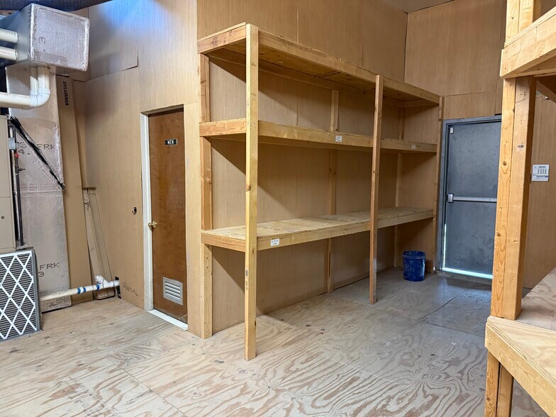 More Photos Of 347 Wyoming Ave, Wyoming Medical For Lease