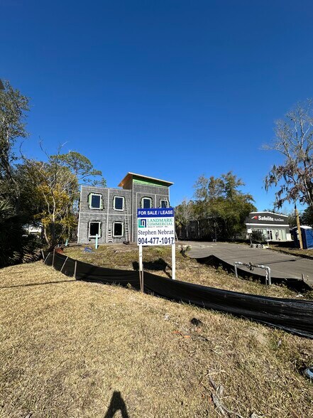 More Photos Of 1419 Kingsley Ave, Orange Park Office For Sale