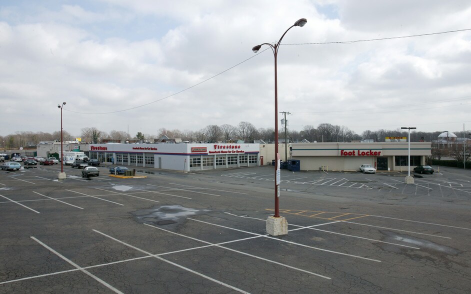 More Photos Of 441-449 E Belt Rd, Richmond Unknown For Lease