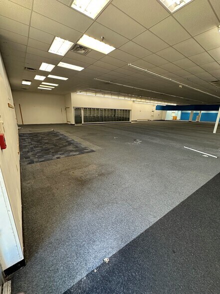 More Photos Of 3201 Highway 80 E, Pearl Freestanding For Lease