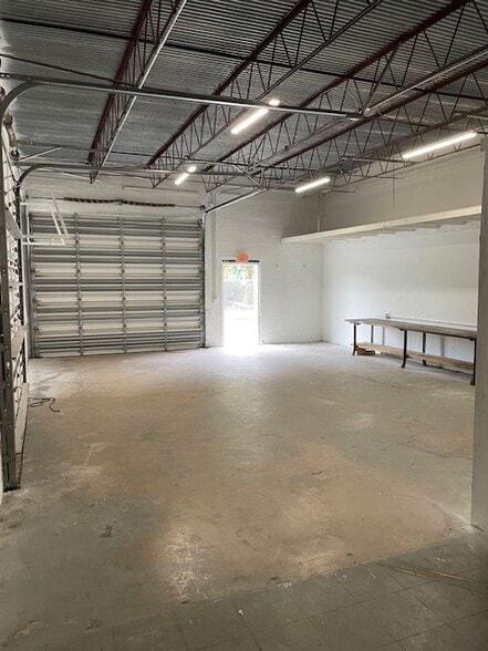 More Photos Of 415 SE 1st Ave, Delray Beach Unknown For Lease