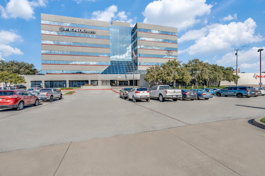 Primary Photo Of 860 W Airport Fwy, Hurst Office For Lease