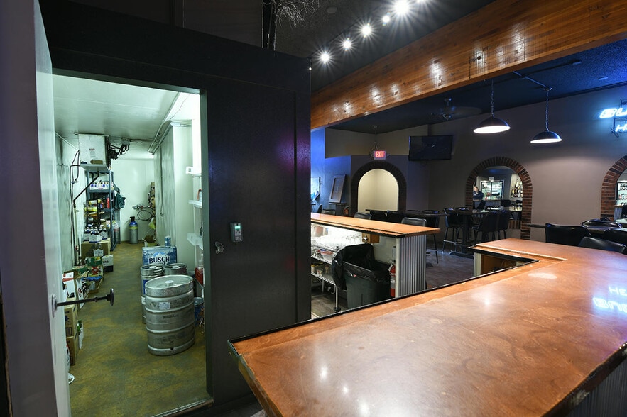 More Photos Of 239 Main St, Shelby Bar For Sale