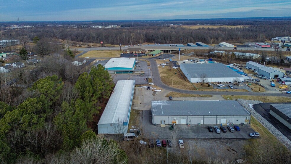 More Photos Of 3530 Park Plaza Rd, Paducah Warehouse For Sale