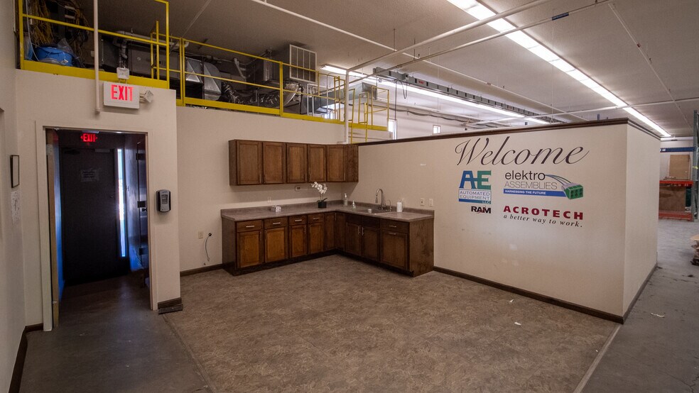 More Photos Of 5140 Moundview Dr, Red Wing Manufacturing For Lease