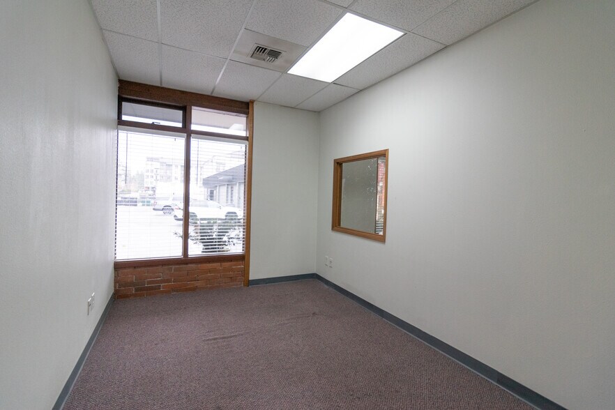 More Photos Of 6610 NE 181st St, Kenmore Medical For Lease