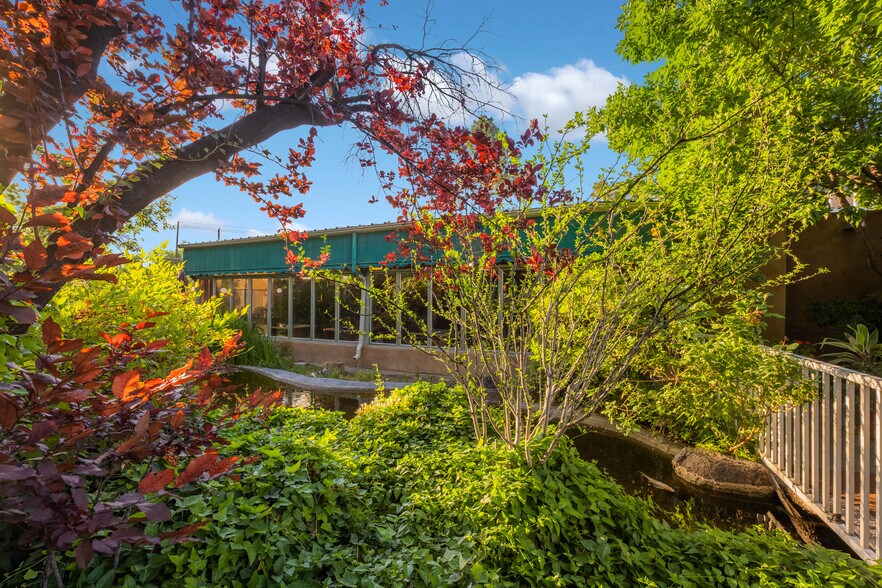 More Photos Of 8032 4th St NW, Albuquerque Restaurant For Sale